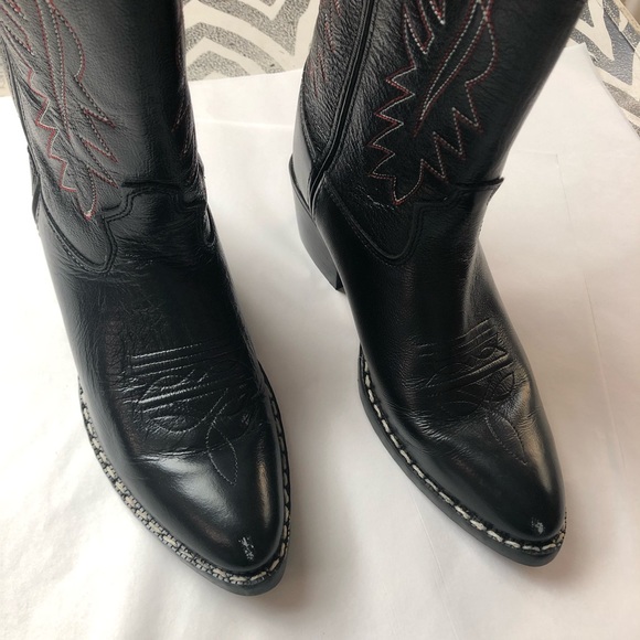 Old West: Western Cowboy Boots - Picture 3 of 6